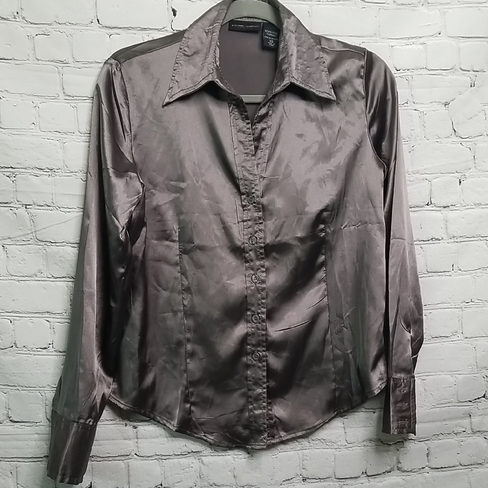 New York & Company Buttondown Shirt XSmall